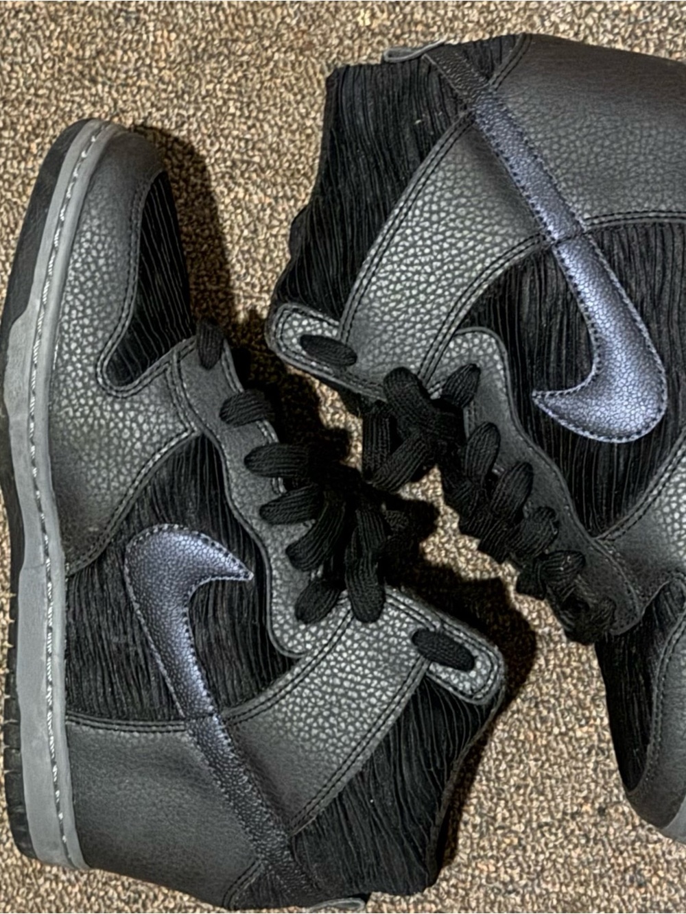 Nike woman wedge Black High-Top Sneakers with Metallic Swoosh